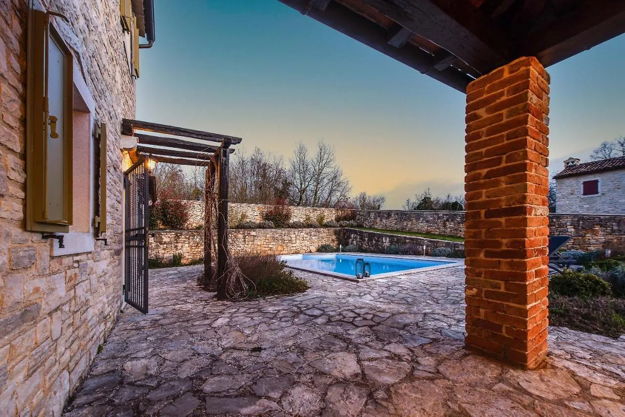 Villa Avalon - Luxury Home With Pool In The Centre Of Istria Tinjan 0*,  Croatia