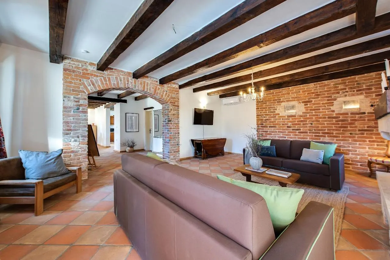 Villa Avalon - Luxury Home With Pool In The Centre Of Istria Tinjan Croatia