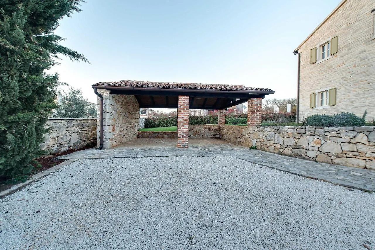 Villa Avalon - Luxury Home With Pool In The Centre Of Istria Tinjan