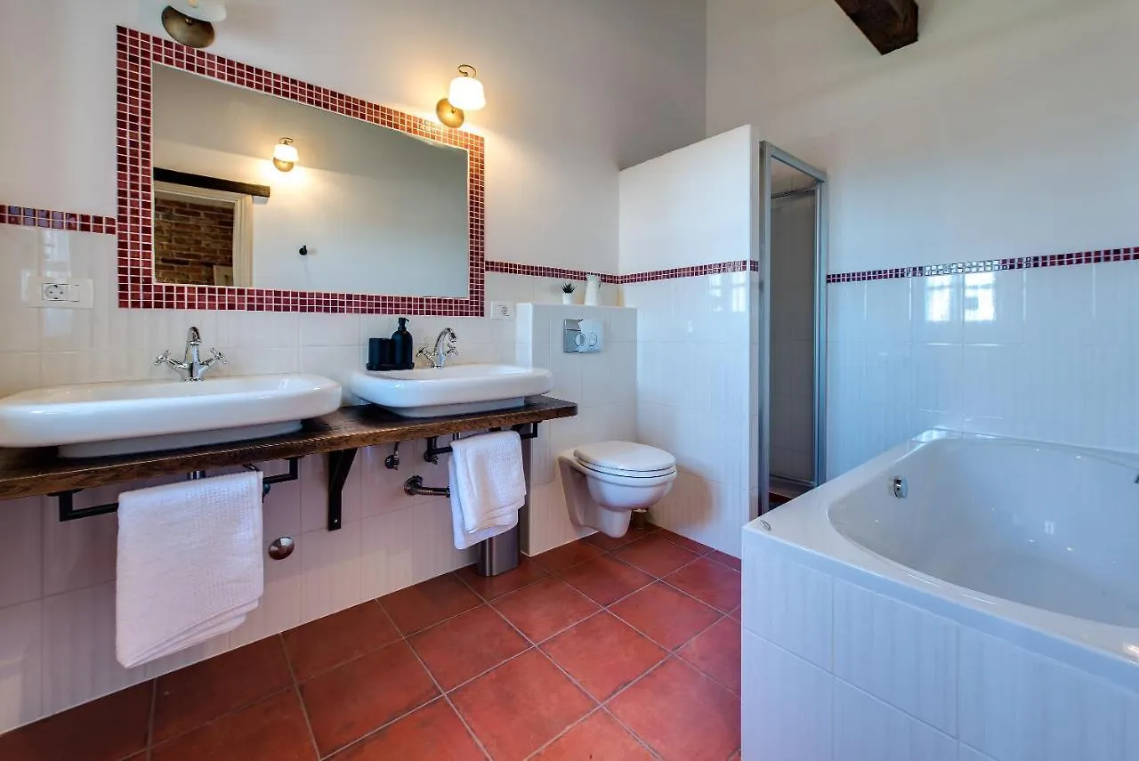 Villa Avalon - Luxury Home With Pool In The Centre Of Istria Tinjan 0*,  Croatia